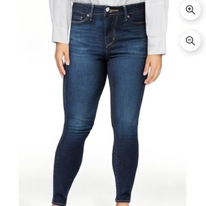 Signature by Levi Strauss Women's Skinny Jeans in Dark Blue Indigo